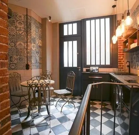 Luxury Industrial With Private Hammam At Montparnasse *