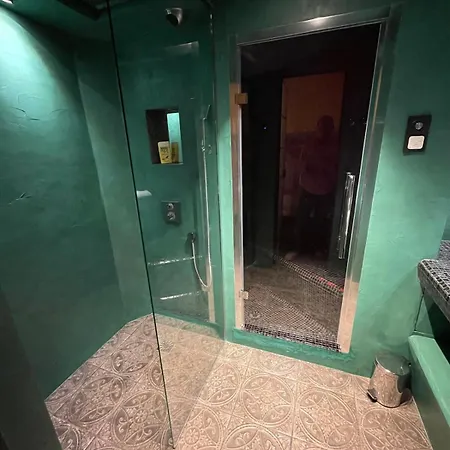 アパート Superbe Hammam A Montparnasse パリ