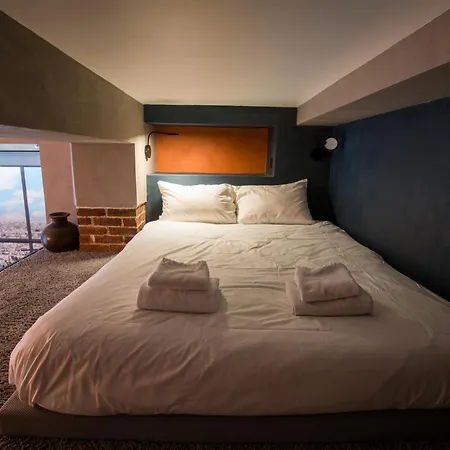 Luxury Industrial With Private Hammam At Montparnasse Apartament Paryż