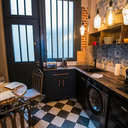 Apartament Luxury Industrial With Private Hammam At Montparnasse Paryż