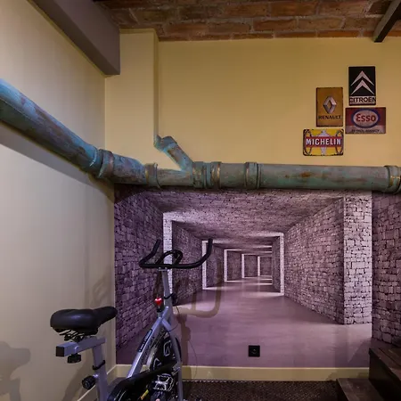 Luxury Industrial With Private Hammam At Montparnasse