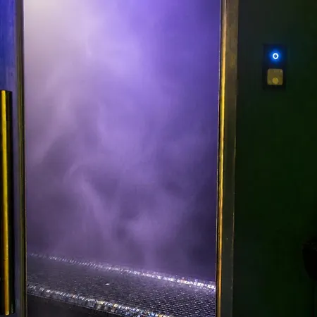 Luxury Industrial With Private Hammam At Montparnasse * Paryż